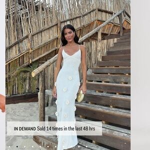 Suki knit maxi dresss with flowers - nude - small